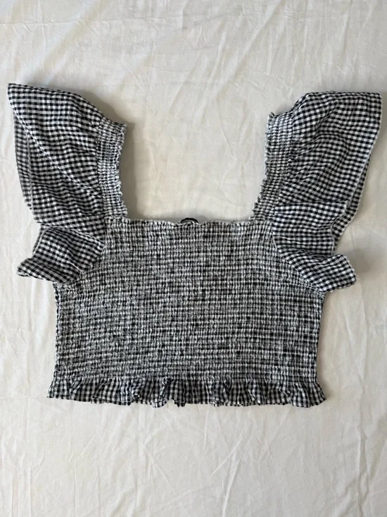 Sincerely Jules Black White Gingham Puff Sleeve Smocked Crop Top Medium - Picture 2 of 8